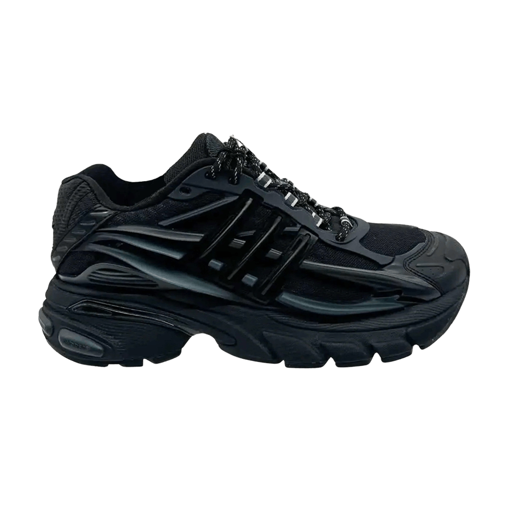 pharrell-x-virginia-x-adidas-adistar-jellyfish-triple-black-kj3841