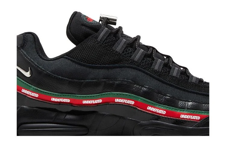 Кроссовки Undefeated x Nike Air Max 95 'Black'