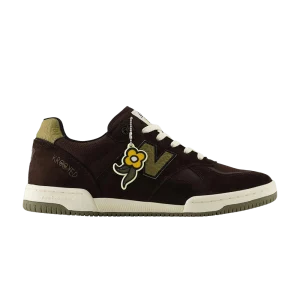 Коричневый