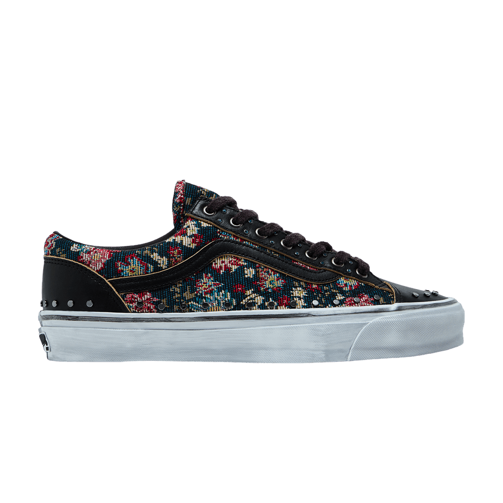 vans-old-skool-36-vibram-black-floral-vn000d2gbla