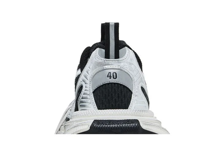 Кроссовки Balenciaga Wmns 3XL Sneaker 'Worn-Out Gradient - Black Grey White'