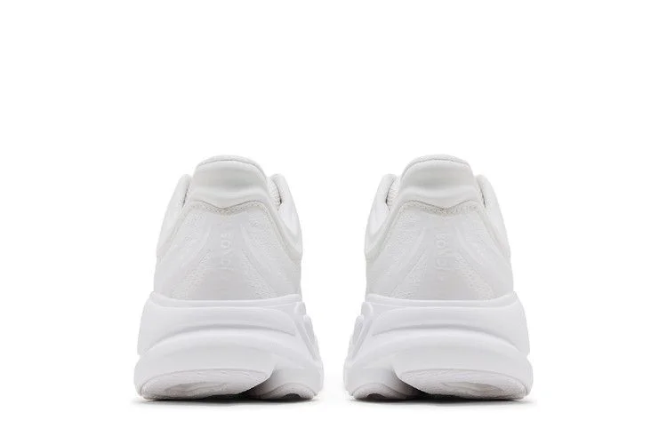 Krossovki-HOKA-Bondi-9-White-5