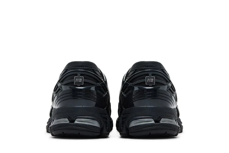 Кроссовки New Balance 1906L 'Black Angora'