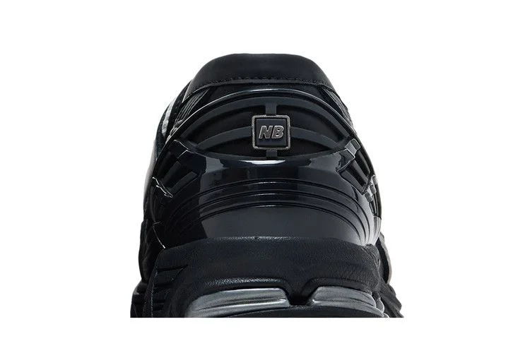 Кроссовки New Balance 1906L 'Black Angora'