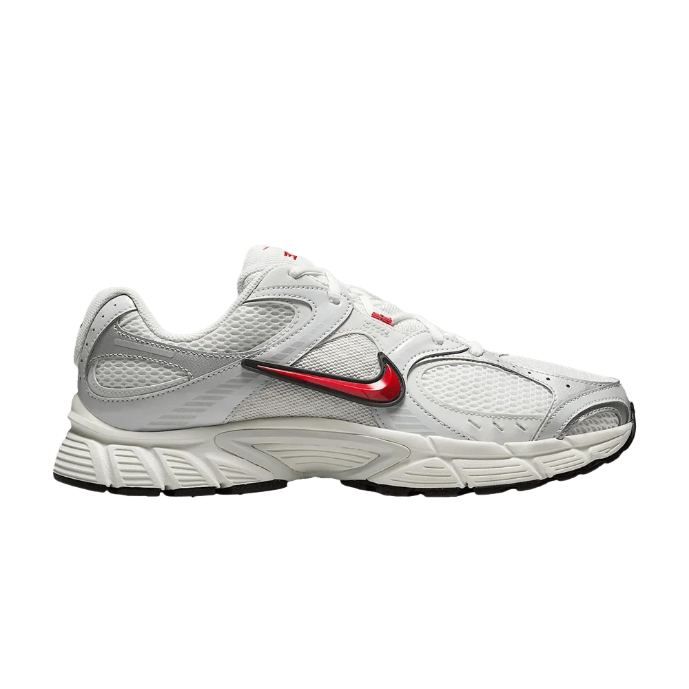 Кроссовки Nike V5 RNR 'White Fire Red'