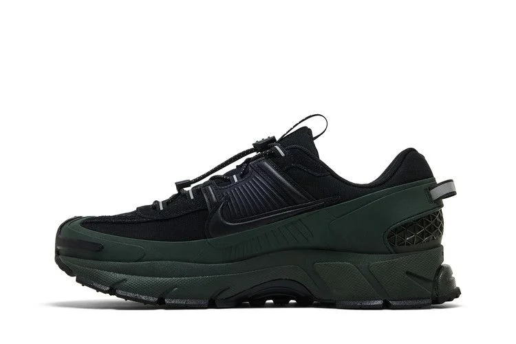 Кроссовки Nike Zoom Vomero Roam Winterized 'Sequoia/Light Lemon Twist/Black'