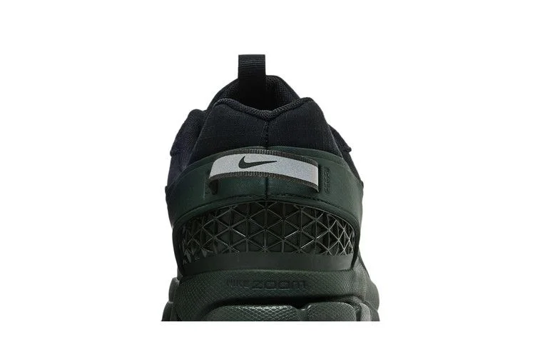 Кроссовки Nike Zoom Vomero Roam Winterized 'Sequoia/Light Lemon Twist/Black'