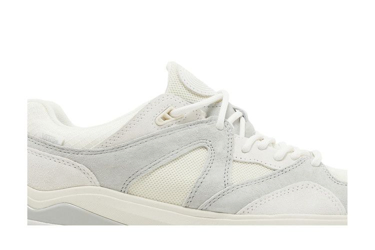 Кроссовки Vans AMZN Trailhead 'Blanc de Blanc'