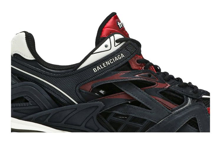 Кроссовки Balenciaga Track.2 Trainer 'Black Burgundy'