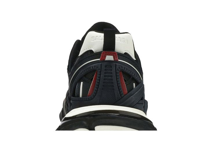 Кроссовки Balenciaga Track.2 Trainer 'Black Burgundy'