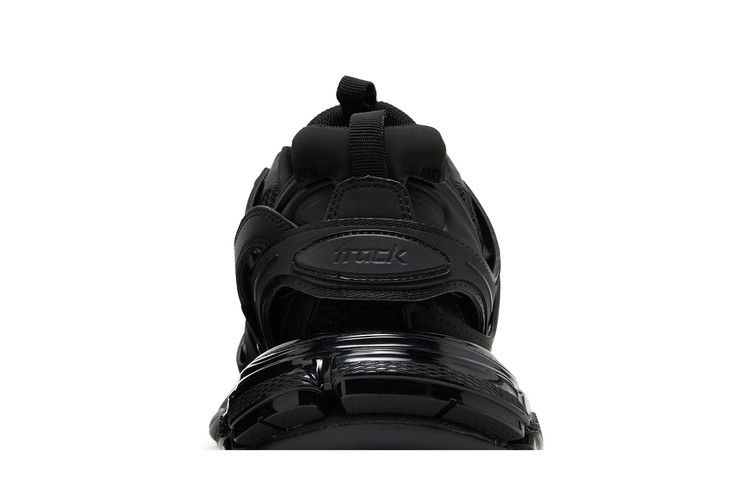 Кроссовки Balenciaga Track Sneaker 'Clear Sole - Black'