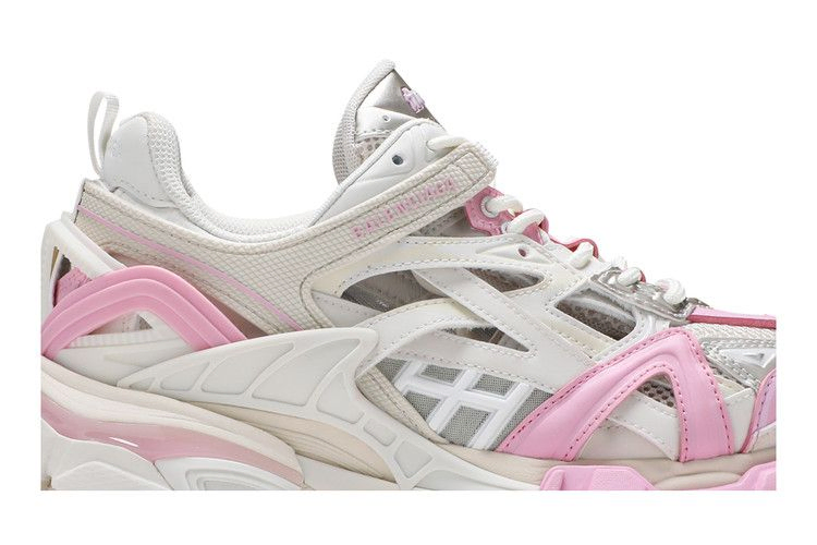 Кроссовки Balenciaga Wmns Track.2 Sneaker 'Pink Beige'