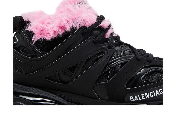 Кроссовки Balenciaga Wmns Track Sneaker 'Fake Fur - Black Pink'