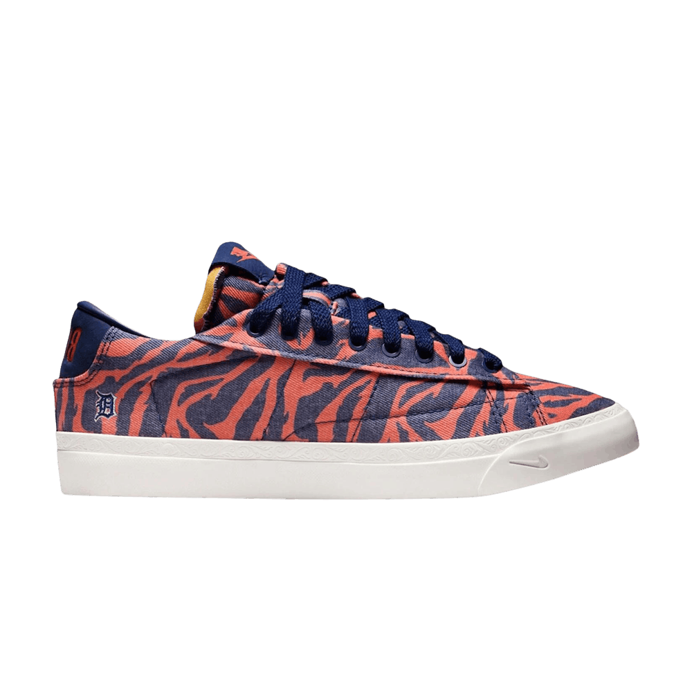 devin-booker-x-nike-blazer-low-detroit-tigers-hq2054-801