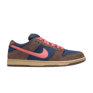 Коричневый