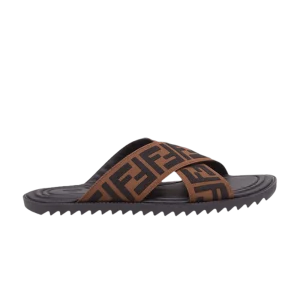 Коричневый