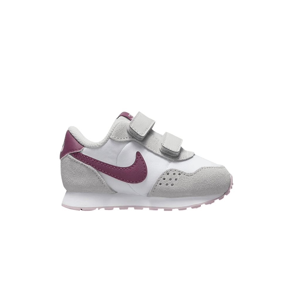 Кроссовки Nike MD Valiant TD 'White Pink Foam'