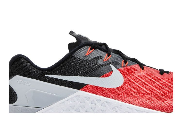 Кроссовки Nike Metcon 3 'University Red'