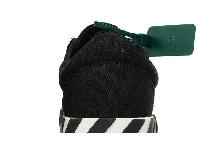 Кроссовки Off-White Vulc Sneaker 'Black White'