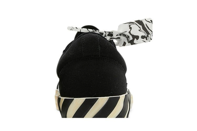 Кроссовки Off-White Vulc Sneaker 'Black White'