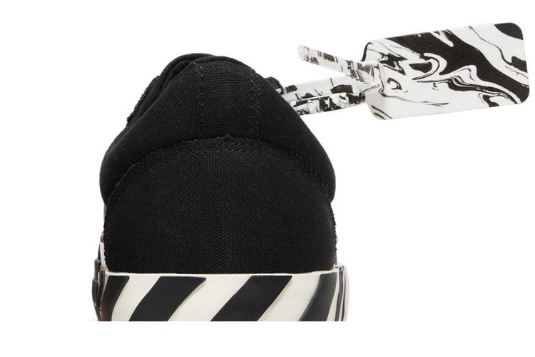 Кроссовки Off-White Vulc Sneaker Low 'Black White'