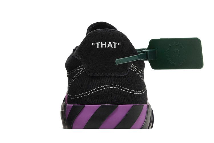 Кроссовки Off-White Wmns Vulc Low 'Black Fuchsia'