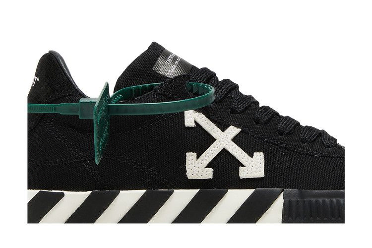 Кроссовки Off-White Wmns Vulc Sneaker 'Black White' 2022
