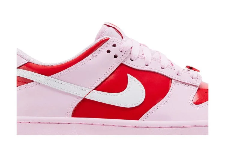 Кроссовки Nike Dunk Low GS 'Pink Valentiness Day' 2026
