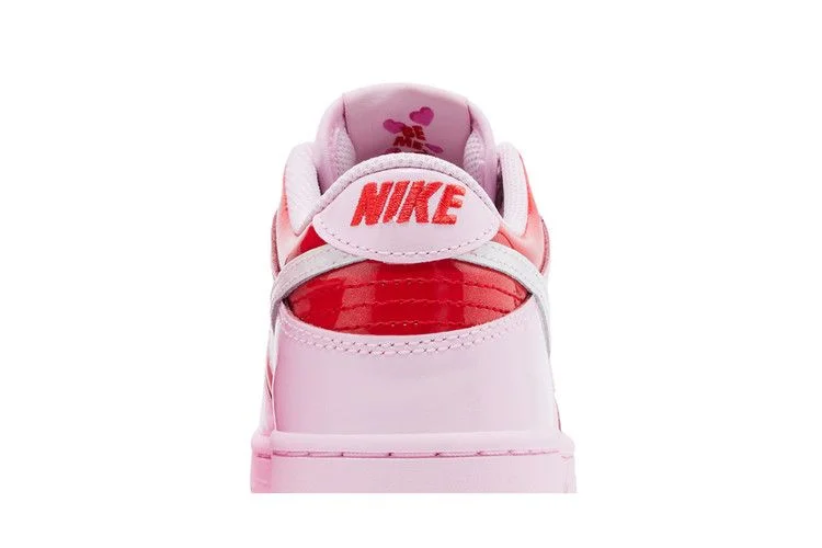 Кроссовки Nike Dunk Low GS 'Pink Valentiness Day' 2026
