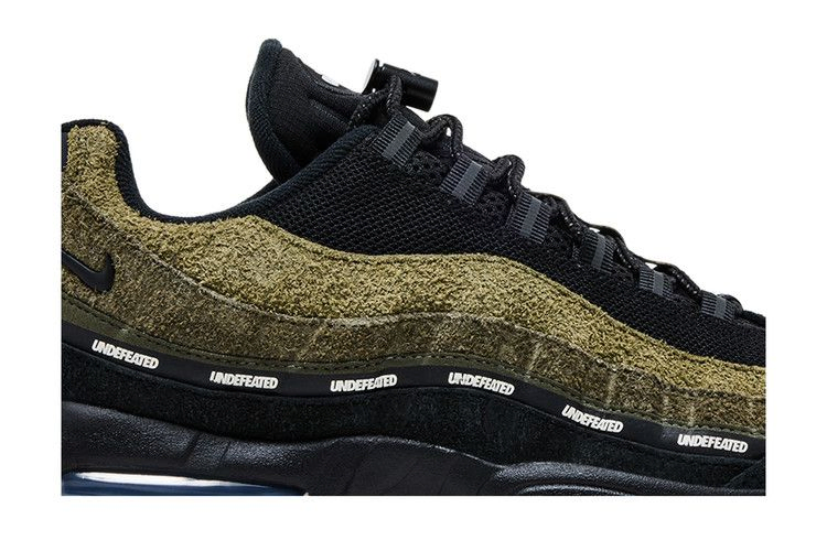 Кроссовки Undefeated x Nike Air Max 95 'Medium Olive'