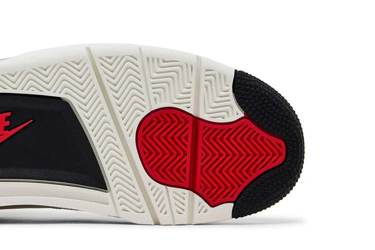 Кроссовки Air Jordan 4 Retro 'Flight Club'