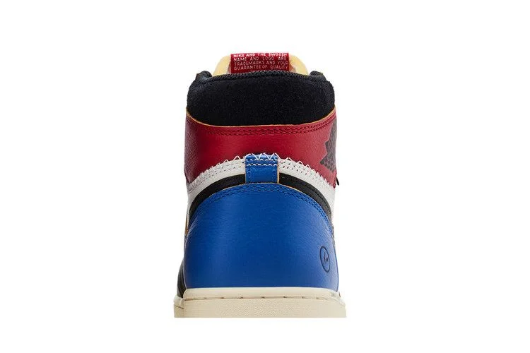Кроссовки Fragment Design x Union LA x Air Jordan 1 Retro High OG 'Varsity Red'