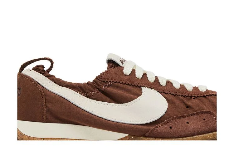 Кроссовки Jacquemus x Wmns Nike Moon Shoe SP 'Fauna Brown'