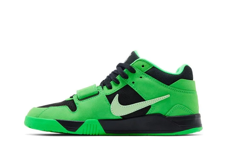 Кроссовки Travis Scott x Air Jordan Jumpman Jack TR 'Green Spark'