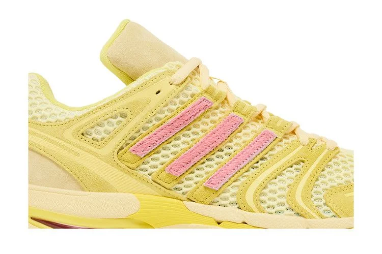 Кроссовки UNheardof x adidas Adistar Control 5 Piggy Runner 2.0 'Cheeseburger'
