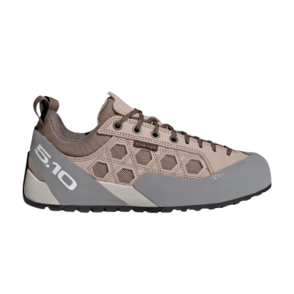 Кроссовки adidas Wmns Five Ten Guide Tennie 'Wonder Taupe'