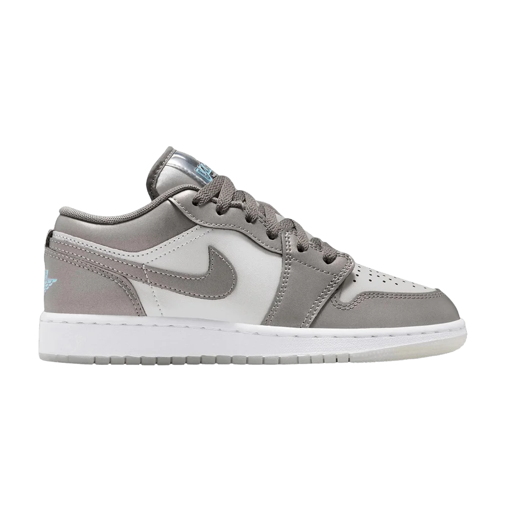Кроссовки Air Jordan 1 Low SE GS 'Pewter Photon Dust Blue Chill'