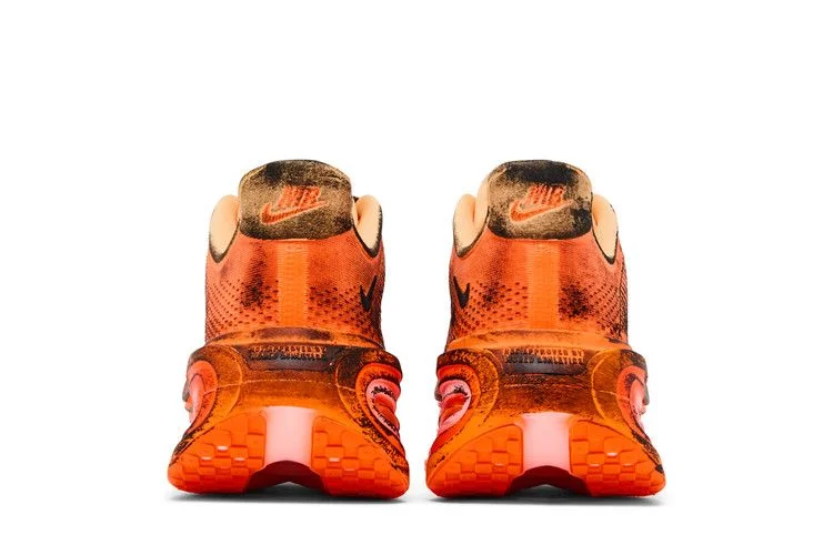 Кроссовки Melitta Baumeister x Nike Wmns Vomero Premium 'Total Orange'