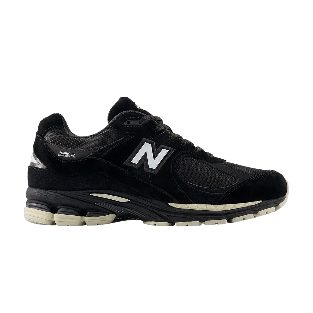 Кроссовки New Balance 2002R 'Black Silver'