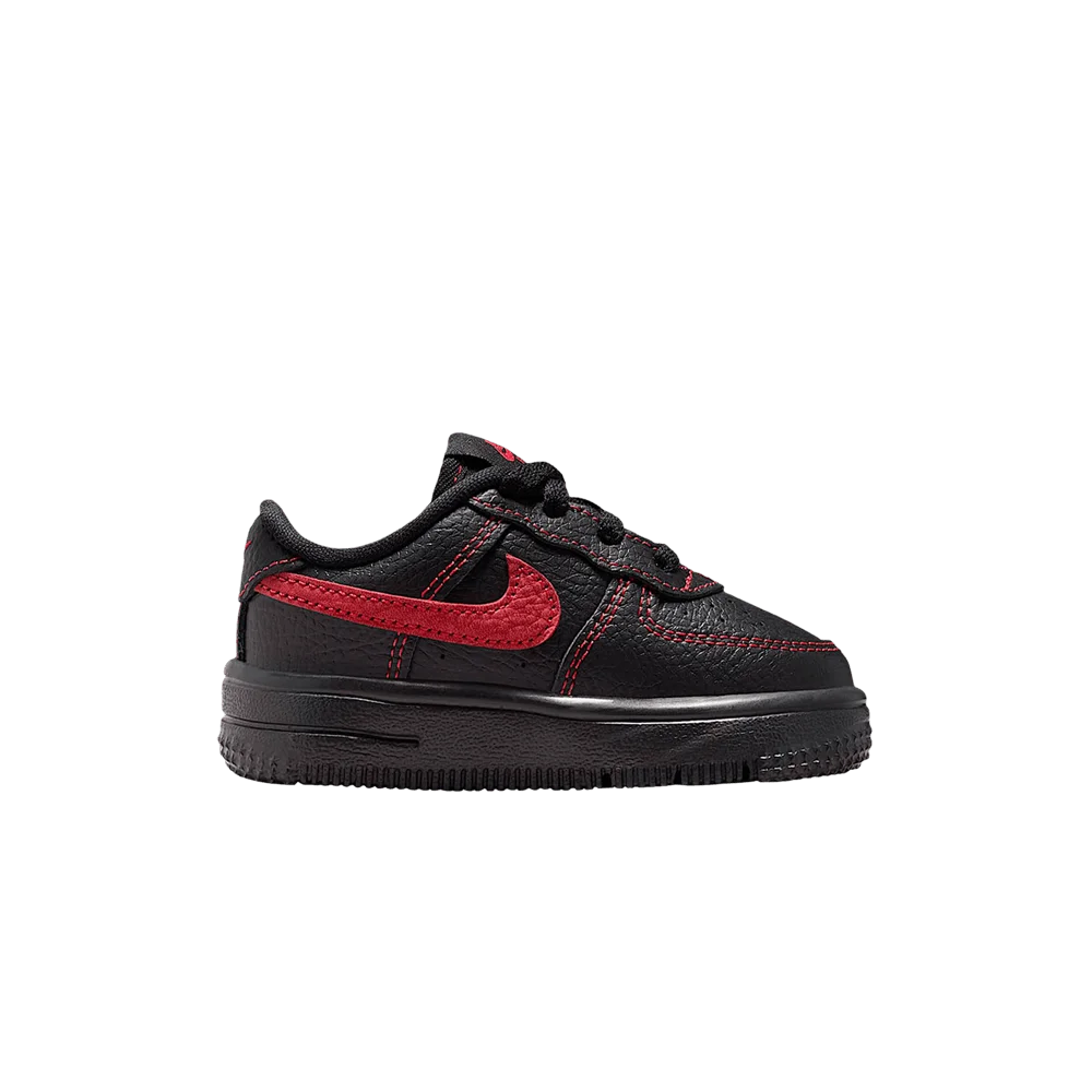 Кроссовки Nike Force 1 Low LV8 3 TD 'Black University Red'