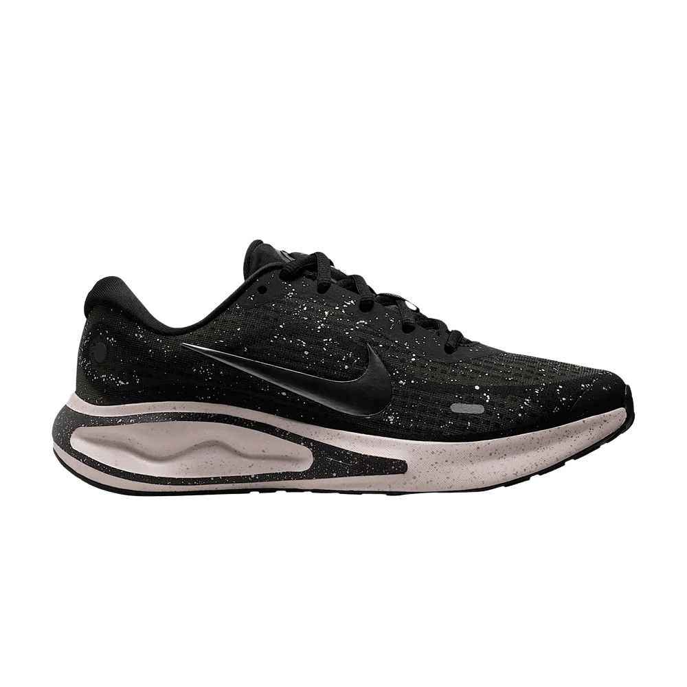 Кроссовки Nike Wmns Journey Run 'Black/Metallic Silver/Cave Purple/Metallic Dark Grey'