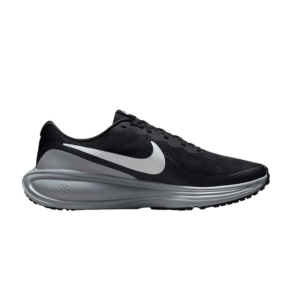 Кроссовки Nike Revolution 8 'Black Light Smoke Grey'