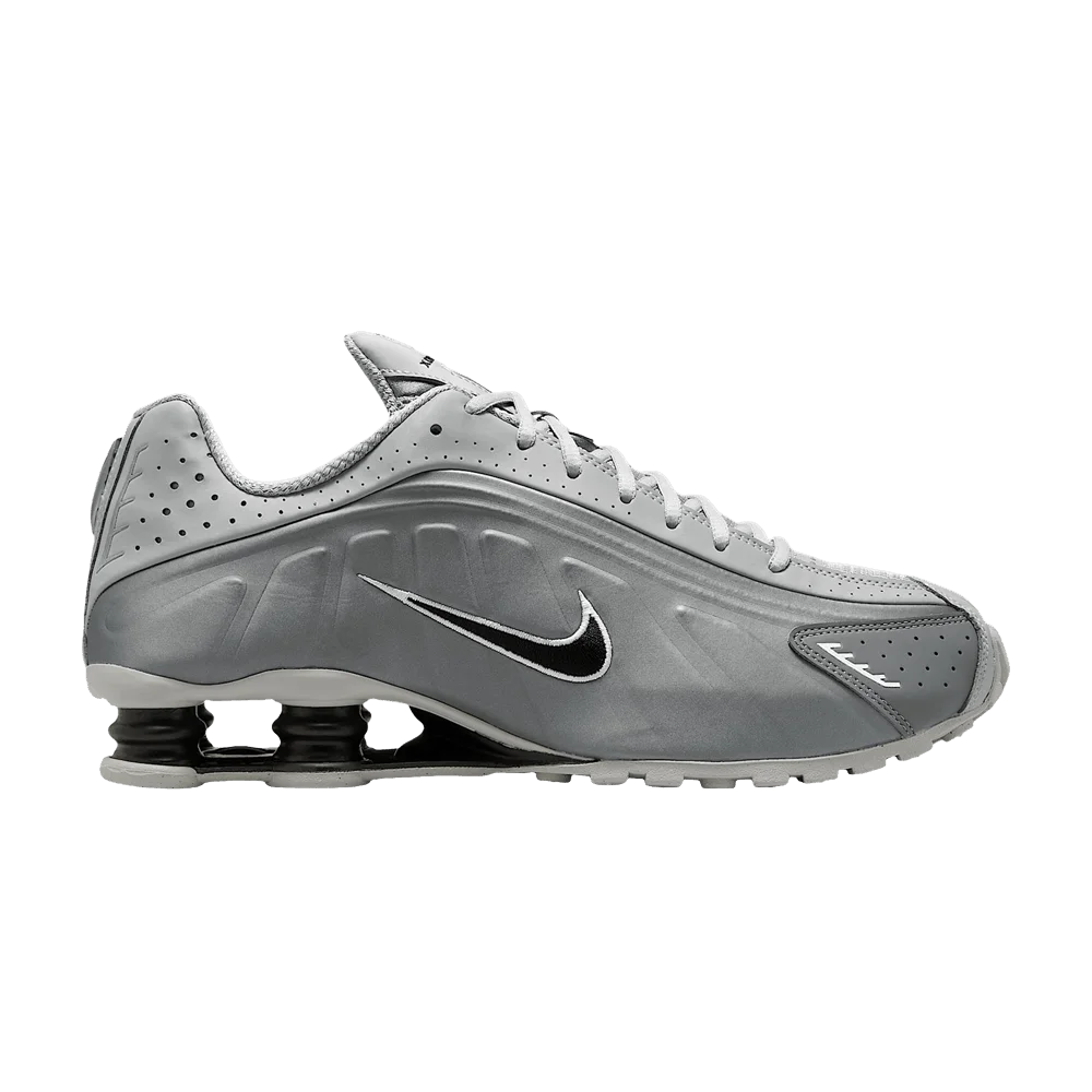 Кроссовки Nike Shox R4 'Light Smoke Grey'