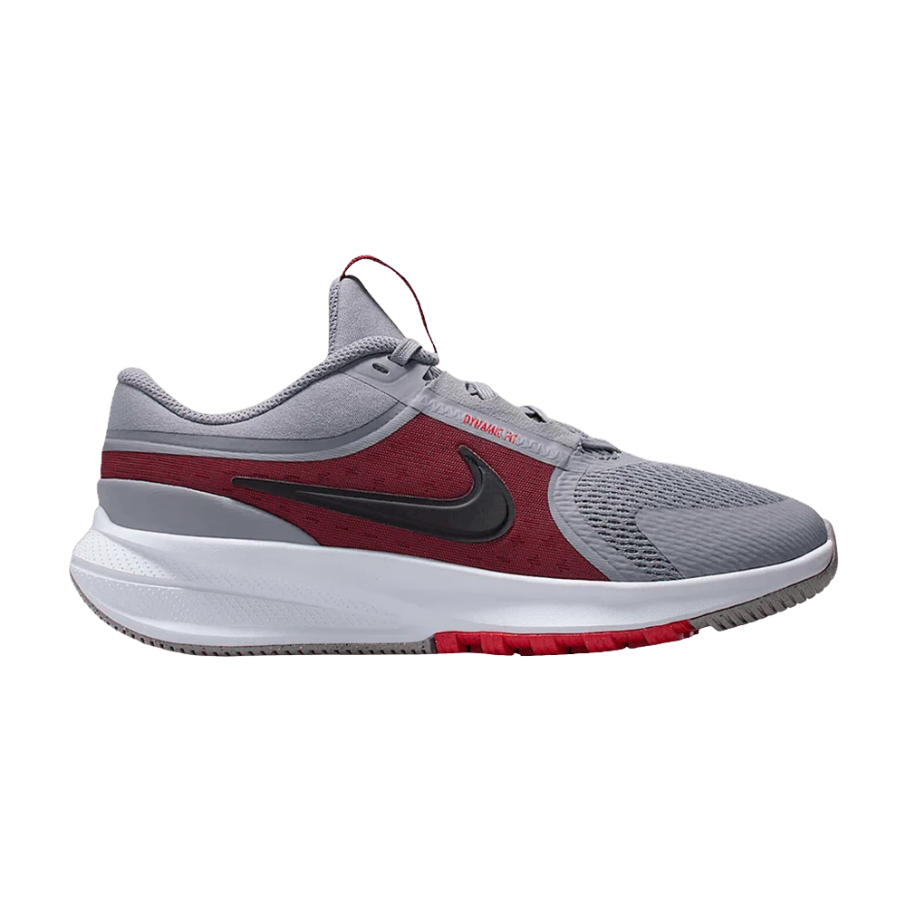 Кроссовки Nike Star Runner 5 GS 'Summit White/Team Red/University Red/Black'