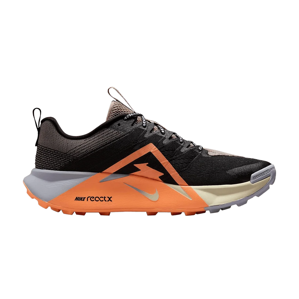 Кроссовки Nike Wildhorse 10 'Black Orange Pulse'