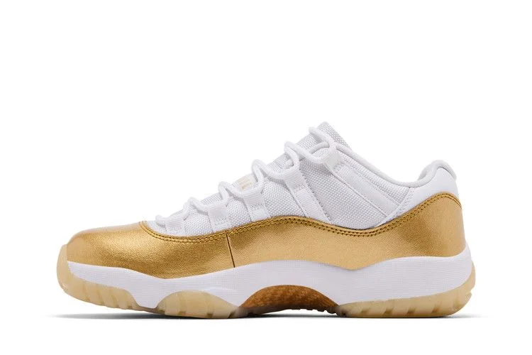 Кроссовки Wmns Air Jordan 11 Low 'Mother's Day'