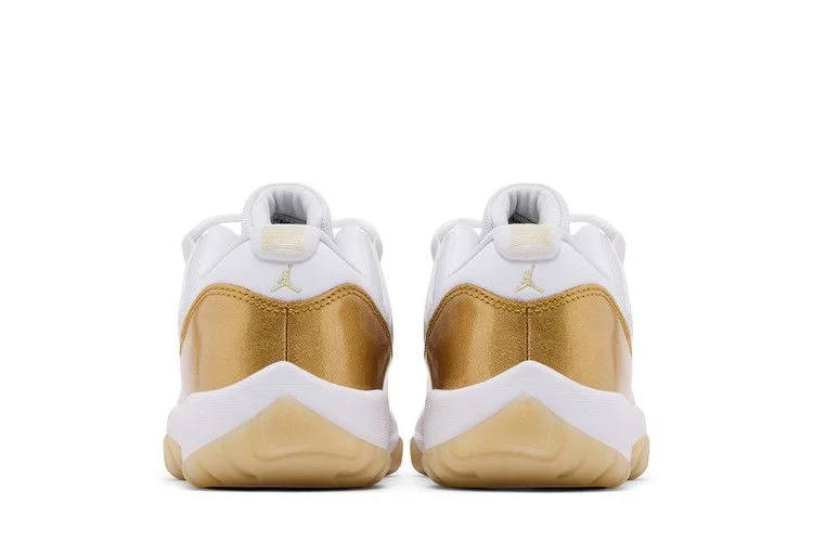 Кроссовки Wmns Air Jordan 11 Low 'Mother's Day'