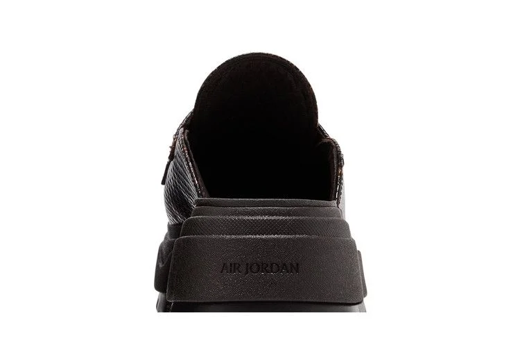 Кроссовки Wmns Air Jordan Mule SE 'Velvet Brown'