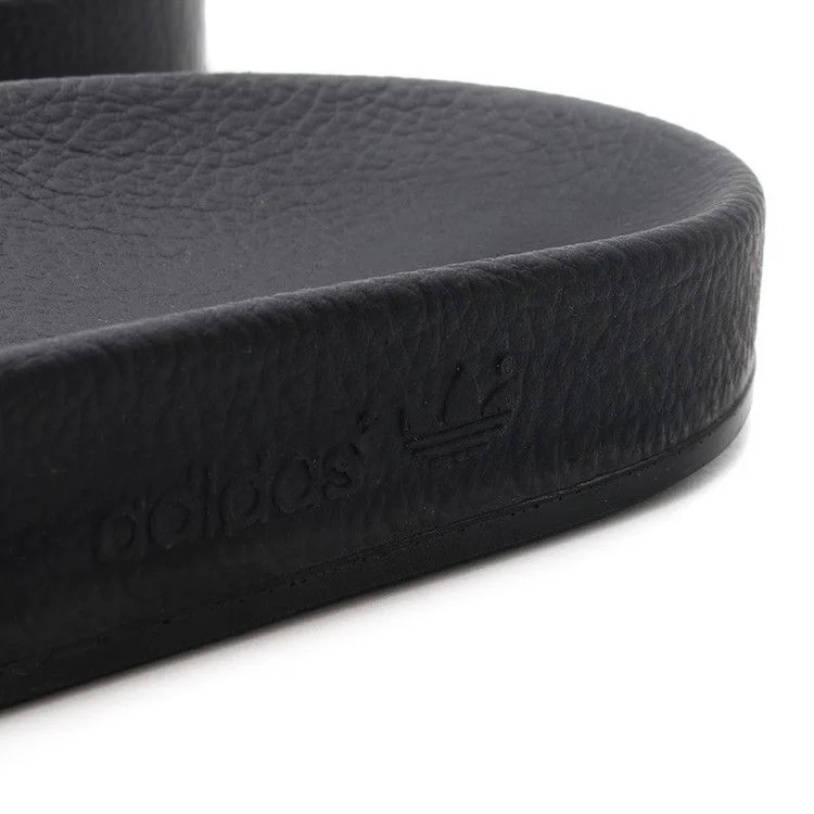 Кроссовки Adidas Adilette Primeknit