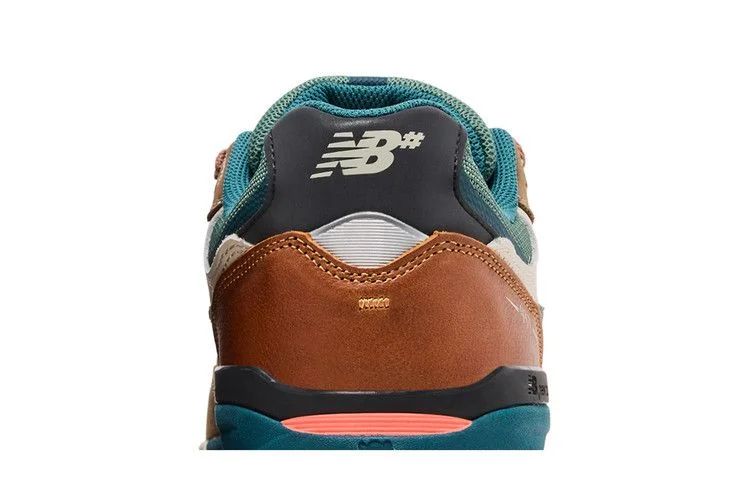 Кроссовки Andrew Reynolds x New Balance Numeric 933 'Mushroom New Spruce'